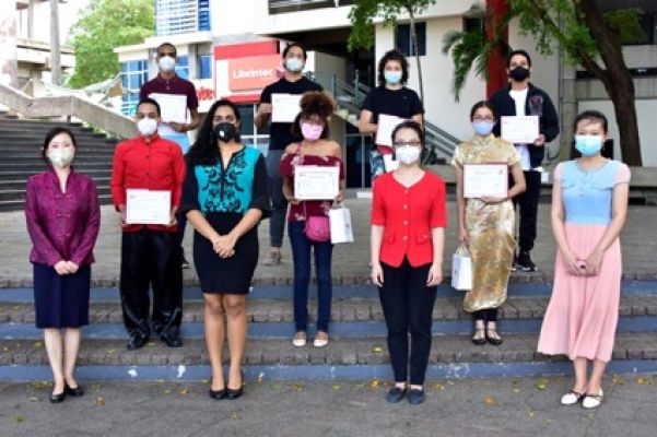 Ganadores de concursos Puente Chino 2020 y Caligrafía China